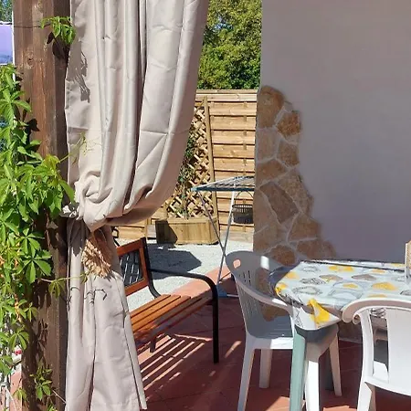 Semesterbostad Casa Perla Iridella